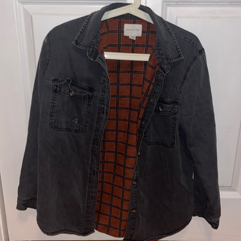 American eagle button up, Jean material